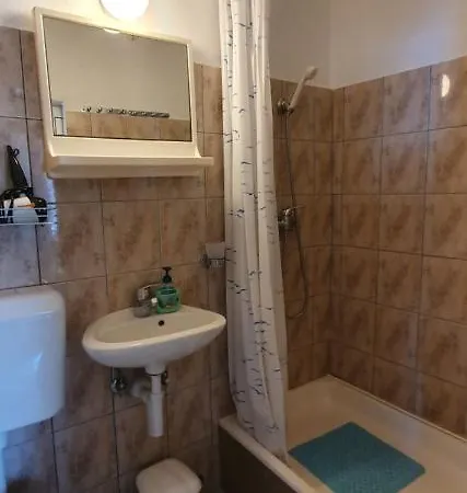 - 3 A Beautiful With A Sea View Appartement